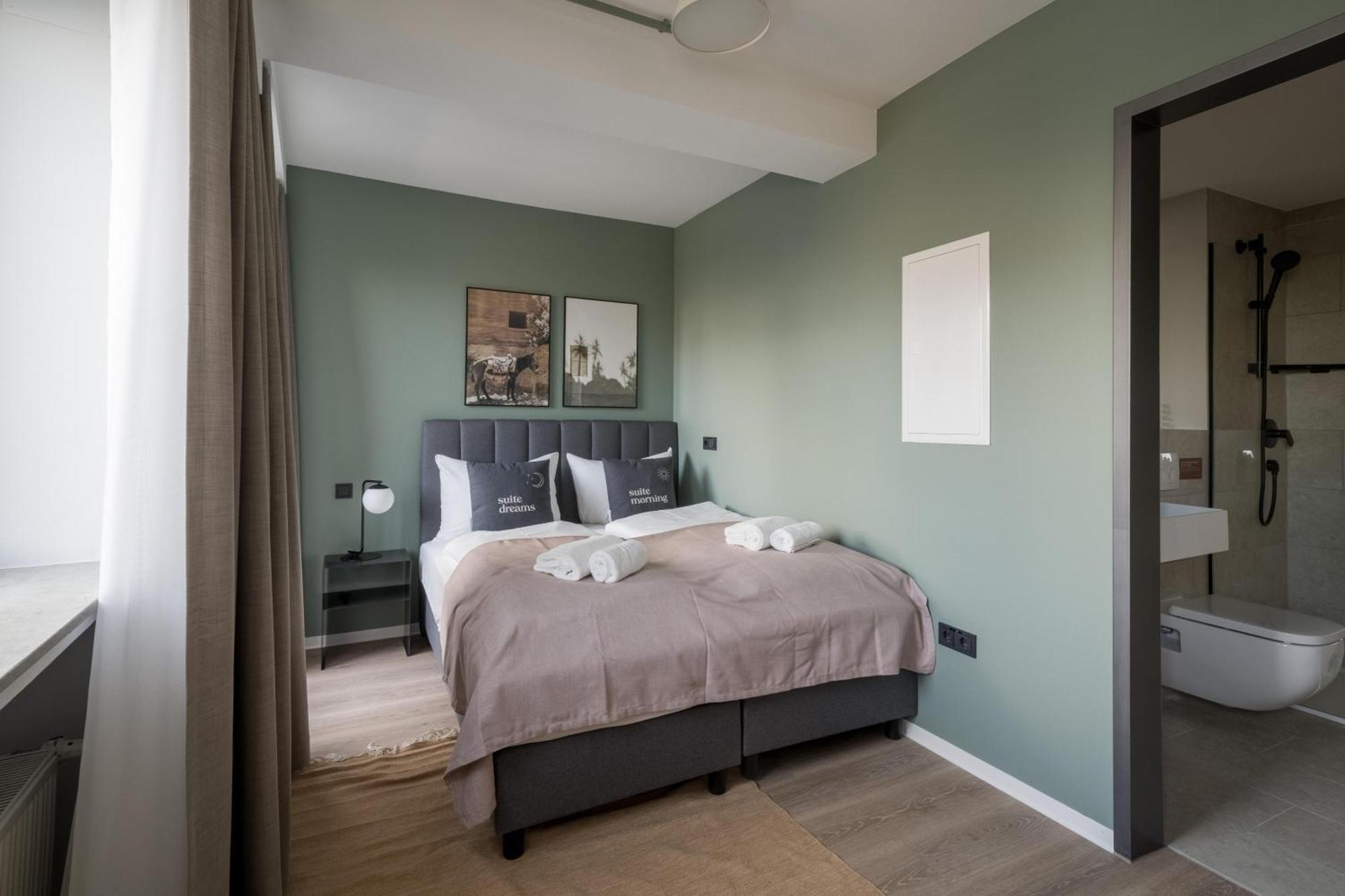Limehome Saarbruecken Berliner Promenade Habitación foto