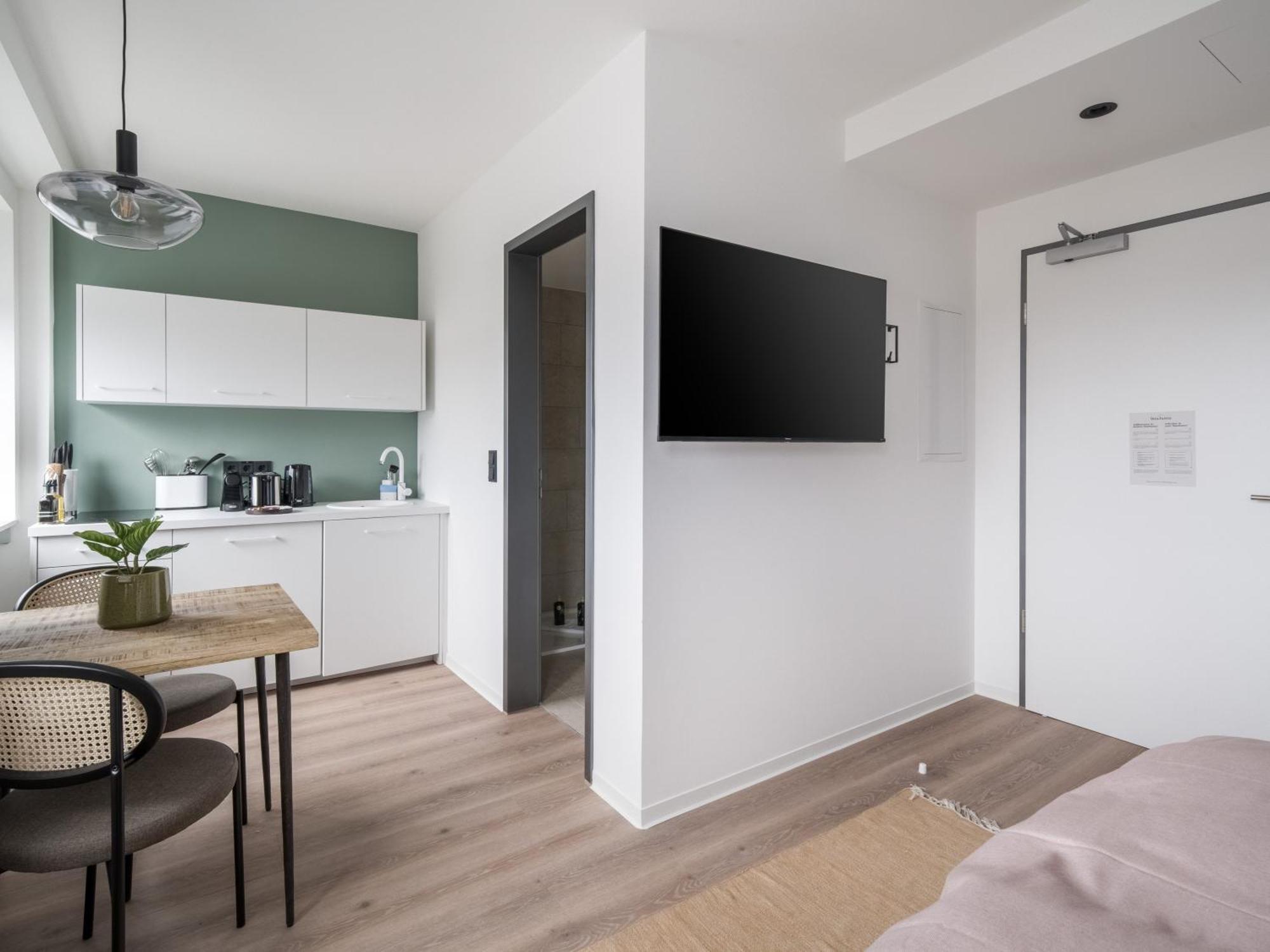 Limehome Saarbruecken Berliner Promenade Habitación foto