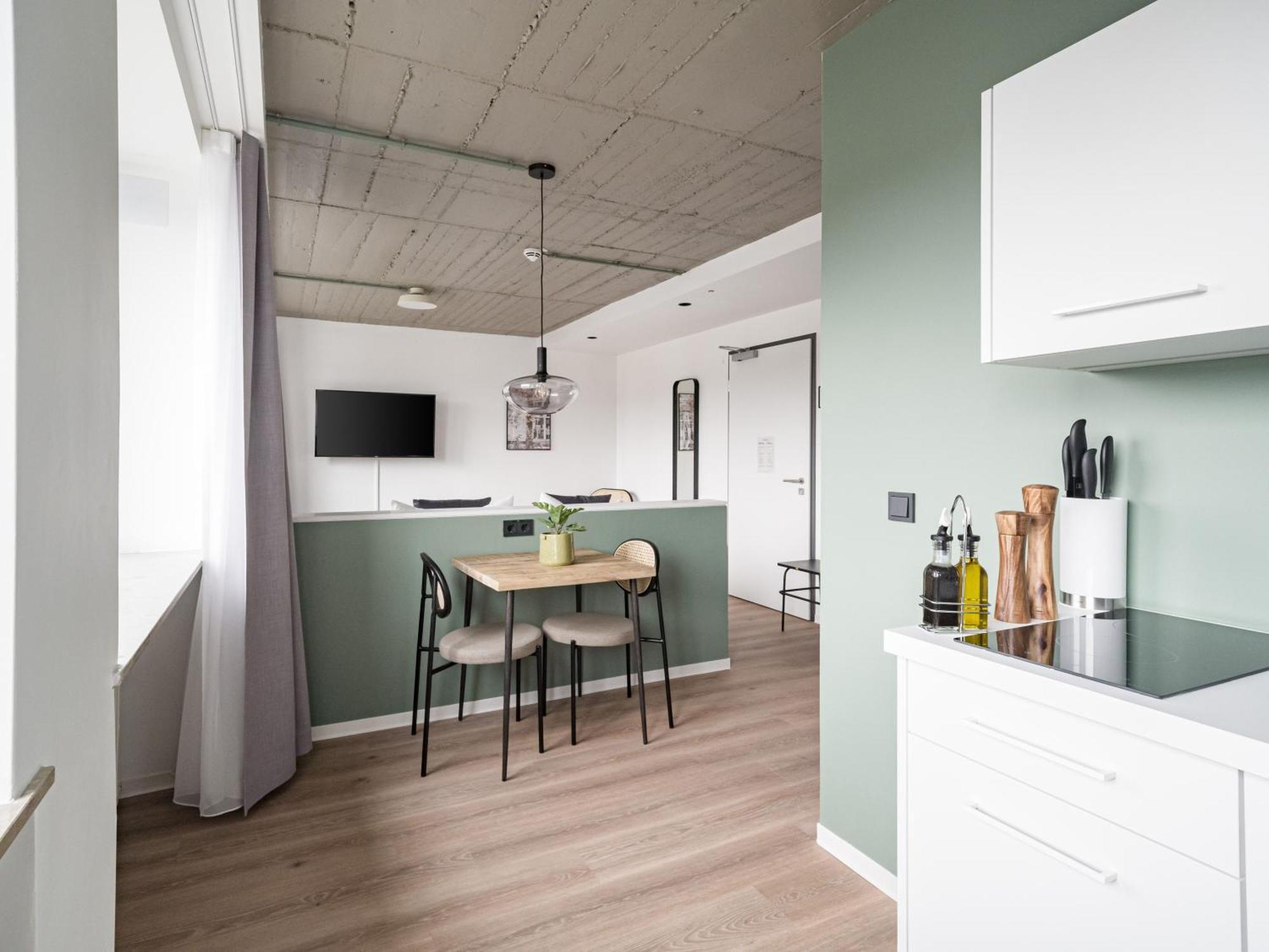 Limehome Saarbruecken Berliner Promenade Habitación foto